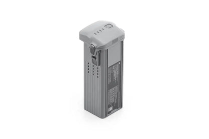 Batería de vuelo inteligente DJI Air 3S con capacidad de 4276 mAh proporciona 45 minutos de autonomía de vuelo.