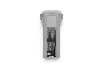 Batería de vuelo inteligente DJI Air 3S con capacidad de 4276 mAh proporciona 45 minutos de autonomía de vuelo.